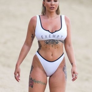 Nude Celebrity Picture Olivia Buckland 002 pic