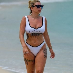 Naked celebrity picture Olivia Buckland 073 pic