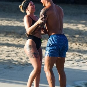Leaked Celebrity Pic Olivia Buckland 048 pic