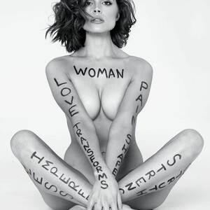 Naked Celebrity Olivia Culpo 027 pic