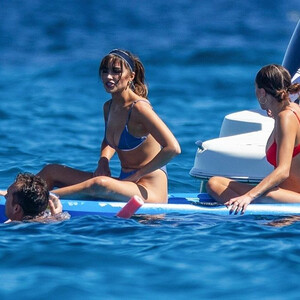 Naked Celebrity Olivia Culpo 052 pic