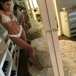 Best Celebrity Nude Olivia Culpo 212 pic