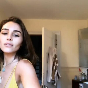 Celeb Nude Olivia Culpo 251 pic
