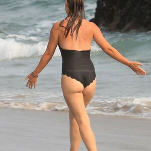 Naked celebrity picture Olivia Wilde 004 pic