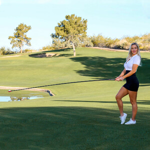 Famous Nude Paige Spiranac 031 pic