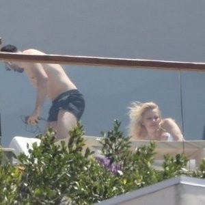 Pamela Anderson Nip Slip & Sexy (79 Photos) – Leaked Nudes