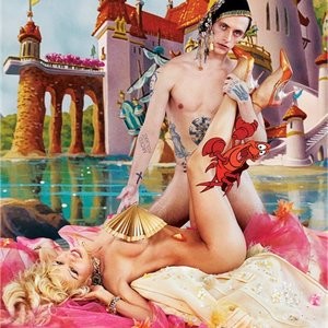 Celeb Nude Pamela Anderson 001 pic