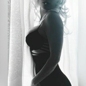 Free nude Celebrity Pamela Anderson 009 pic