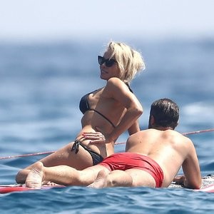 Leaked Celebrity Pic Pamela Anderson 064 pic