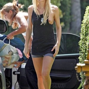 Celebrity Naked Paris Hilton 155 pic