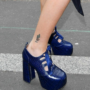 Naked celebrity picture Paris Jackson 021 pic