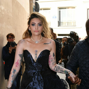 Hot Naked Celeb Paris Jackson 027 pic