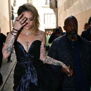 Hot Naked Celeb Paris Jackson 035 pic