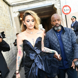 Hot Naked Celeb Paris Jackson 067 pic
