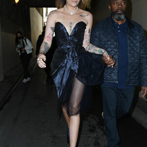 Celeb Nude Paris Jackson 075 pic
