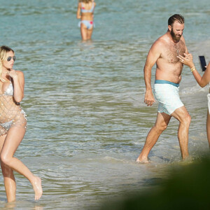 Paulina Gretzky & Dustin Johnson Celebrate With Caribbean Beach Vacation After Winning The Masters (13 Photos) - Leaked Nudes