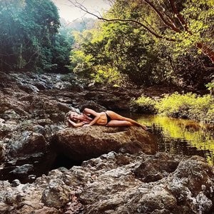 Paulina Porizkova Sexy & Topless (13 Photos) - Leaked Nudes
