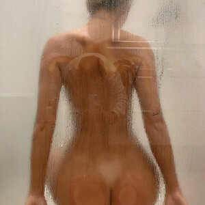 Pauline Tantot’s Nude Butt (2 Photos) – Leaked Nudes