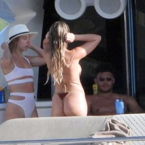 Celebrity Leaked Nude Photo Perrie Edwards 116 pic