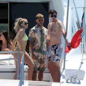 Celeb Naked Perrie Edwards 095 pic