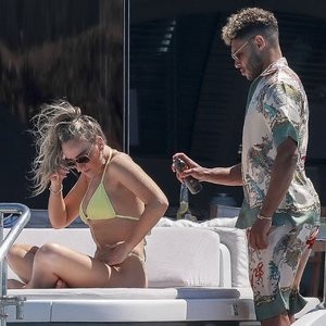 Nude Celeb Perrie Edwards 160 pic