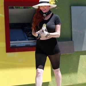 Phoebe Price Braves the Heat on Friday for an ATM Trip (26 Photos) - Leaked Nudes