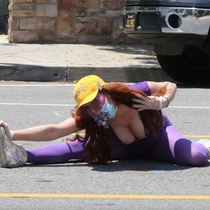 Phoebe Price Stretches in the Middle of the Street (39 Photos) – Leaked Nudes