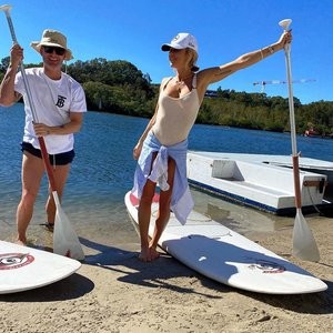 Pip Edwards & Michael Clarke Spend the Day in Noosa (23 Photos) - Leaked Nudes