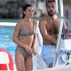 Newest Celebrity Nude Pippa Middleton 001 pic