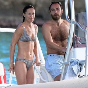 Famous Nude Pippa Middleton 016 pic
