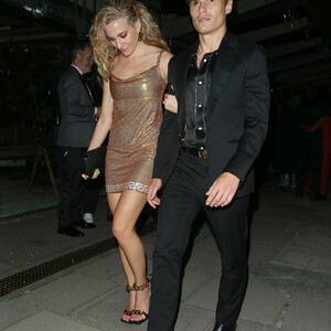 Naked celebrity picture Pixie Lott 113 pic