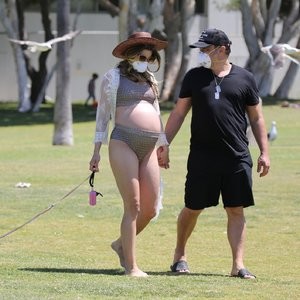 Rachel McCord Displays Her Growing Baby Bump Wearing a Two-Piece (23 Photos) - Leaked Nudes