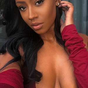 Hot Naked Celeb Raven Tracy 003 pic