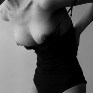 Naked Celebrity Pic Rebecca Bagnol 009 pic