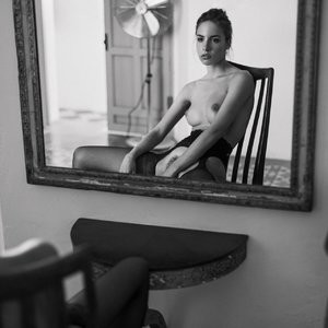 Celebrity Nude Pic Rebecca Bagnol 006 pic