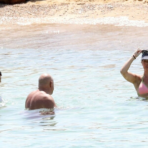 Free nude Celebrity Rebekah Vardy 012 pic