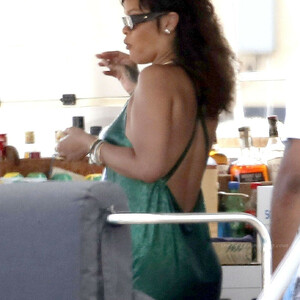 Leaked Celebrity Pic Rihanna 053 pic