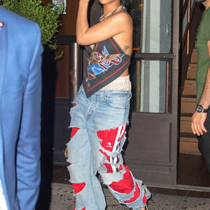 Real Celebrity Nude Rihanna 016 pic