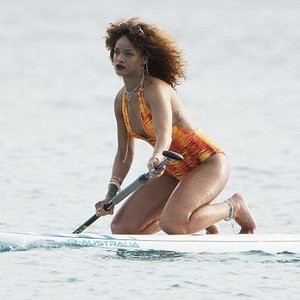 Leaked Celebrity Pic Rihanna 013 pic