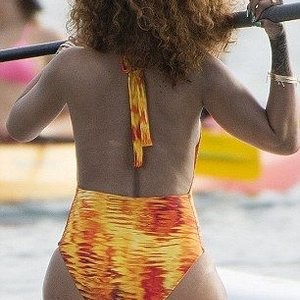 Best Celebrity Nude Rihanna 017 pic