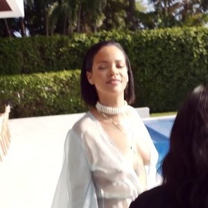 Naked celebrity picture Rihanna 003 pic