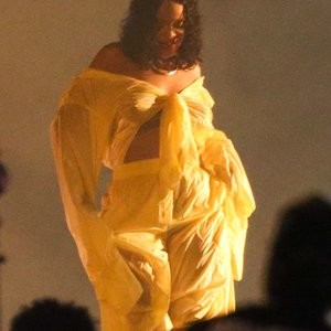 Leaked Rihanna 015 pic