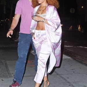 Leaked Celebrity Pic Rihanna 006 pic
