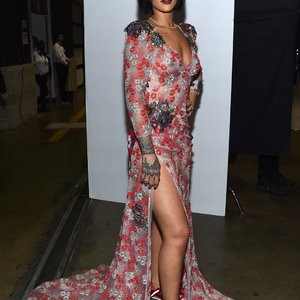 Best Celebrity Nude Rihanna 008 pic