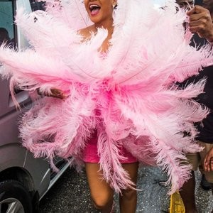 Rihanna Sexy (11 Photos) – Leaked Nudes
