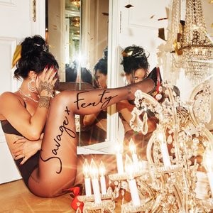 Newest Celebrity Nude Rihanna 009 pic