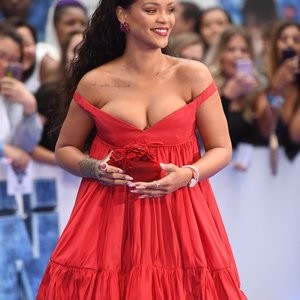 Best Celebrity Nude Rihanna 025 pic