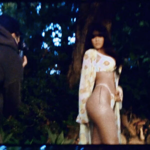 Celebrity Nude Pic Rihanna 016 pic