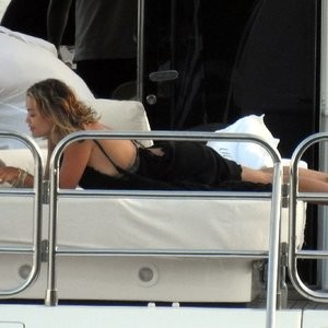 Leaked Celebrity Pic Rita Ora 029 pic