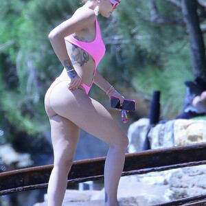 Best Celebrity Nude Rita Ora 030 pic